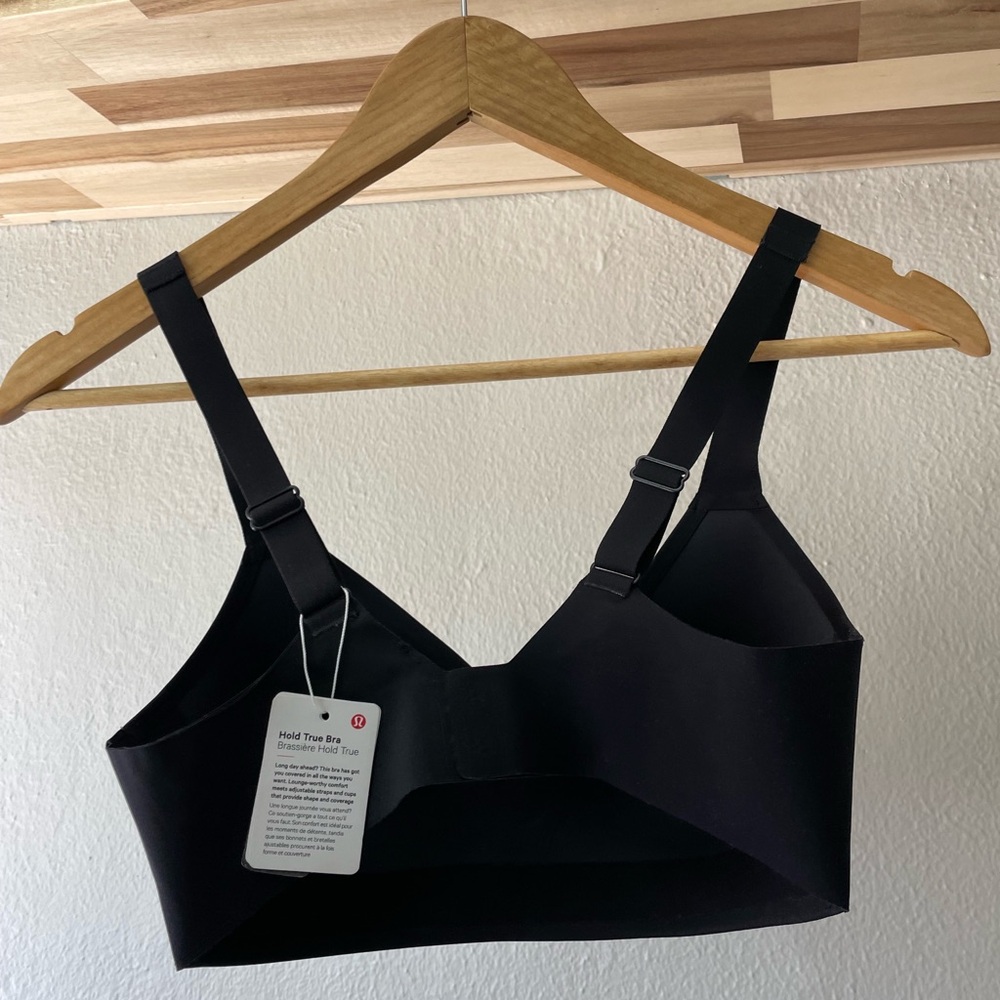 Lululemon Hold True Bra NWT